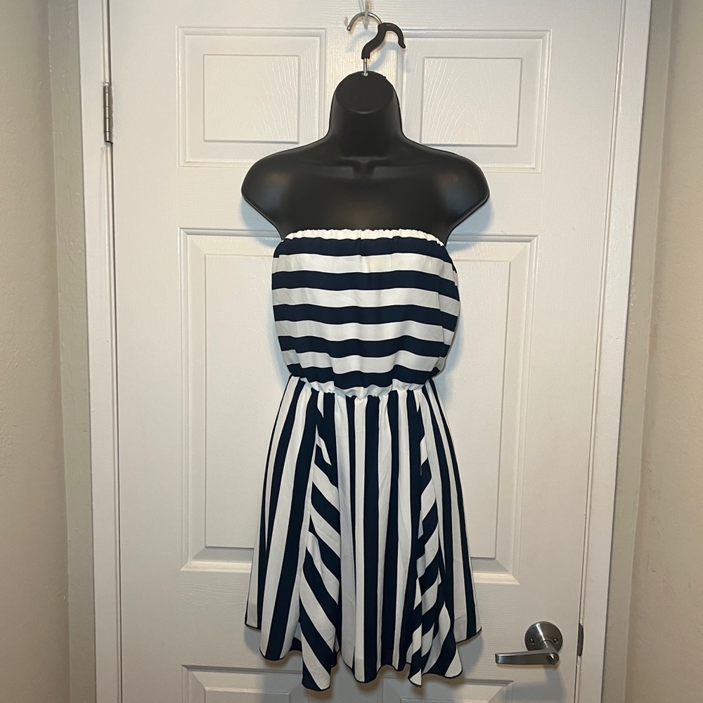 Navy White Stripe Flounce Elastic Waist Strapless Mini Dress Bershka S